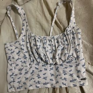 Hollister crop top floral